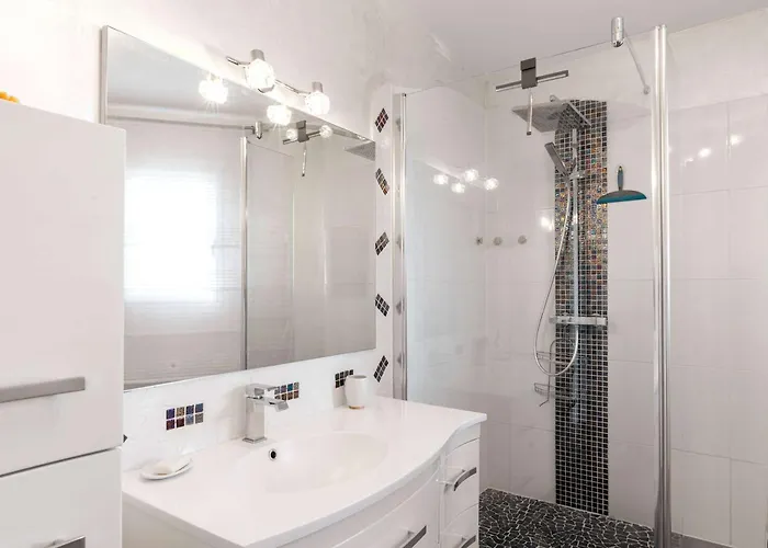 Villa La Cavayere Swimming Pool Air Conditioning